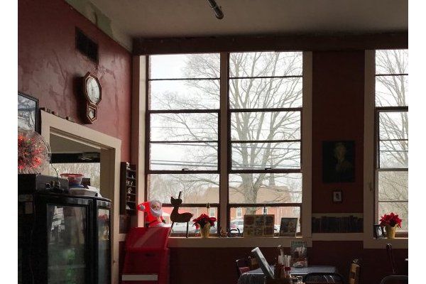 魁省专家不建议安装空气净化器 大部分学校将须保持教室门开启 ...