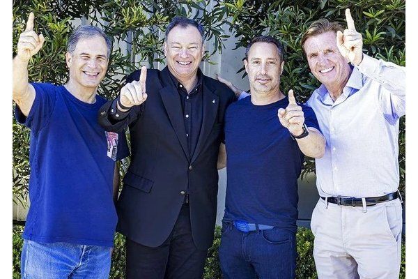 蒙特利尔商人付5,500万美元飞上太空