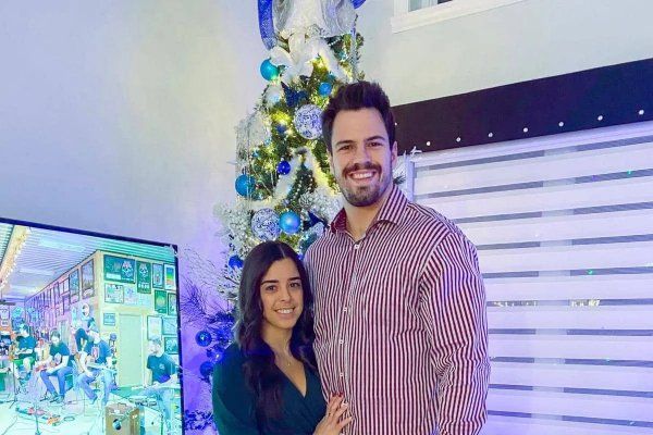 魁省跳水明星选手遇大火损失奥运奖牌和所有财物