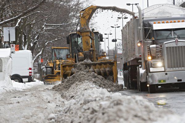 蒙特利尔市政监察总长取消一家除雪公司800万合同