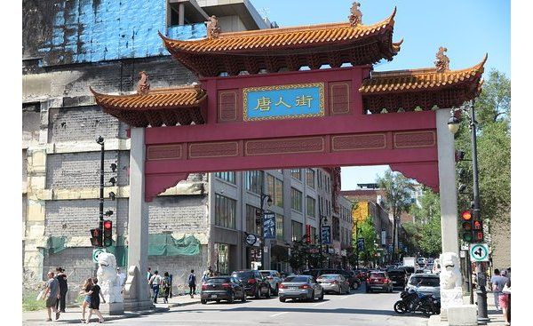 蒙特利尔唐人街的生存之战