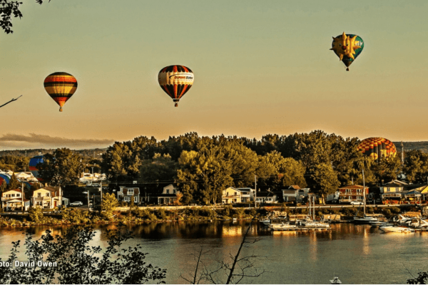 魁省热气球节回归 周四开始售票