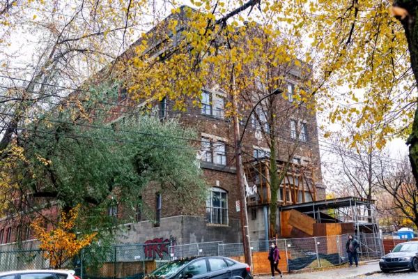 蒙特利尔十五所破旧学校需腾空改建   五千多学生面临暂时转校 ... ...