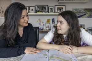 蒙特利尔母亲警告 当心新冠罕见并发症川崎病