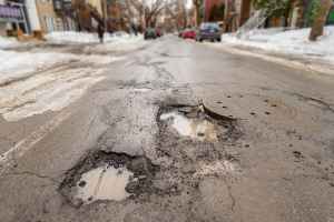 蒙特利尔今年增加路面坑洞修复预算