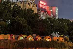 加拿大公园局突然取消Lachine河边露营活动