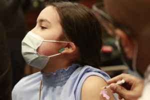 魁省为5至11岁儿童提供COVID-19二价疫苗接种