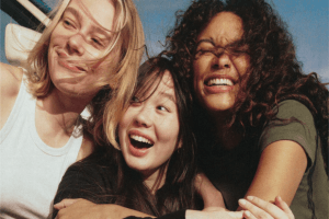 Aritzia折扣区低至5折