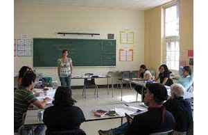 魁省加快移民法语化进程措施远未达成目标