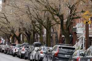 蒙特利尔可能根据车辆体积调整停车许可证收费规章