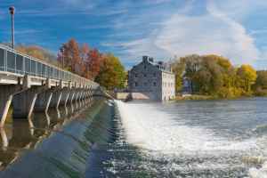 距离蒙特利尔不到一小时车程的户外活动目的地