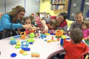 魁省幼儿入托统一登记系统还有一年才能运营