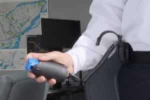 蒙特利尔公交局的执法人员将被允许使用胡椒喷雾