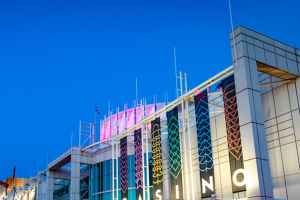 安省华人妇女诈骗魁省博彩局50万近日审理结案