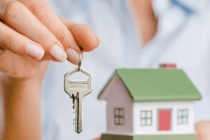 将自家的度假屋转到子女名下可能需要交一大笔税