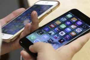 魁省中小学课堂手机禁令正式生效