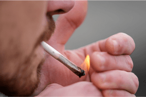 魁省吸食大麻者人数有所减少