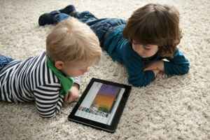 法国专家委员会提出限制青少年使用电子设备的建议值得魁北克借鉴 ...