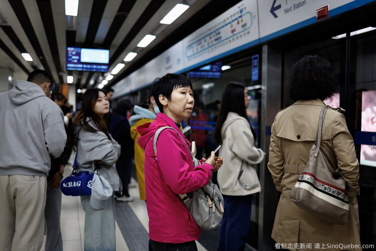 中国29城市地铁扣除政府补贴全亏 总负债逾4万亿元