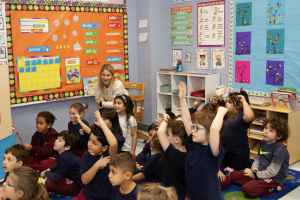 魁省政府宣布调整幼儿园确定优先顺序的标准