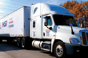 魁省盯上了一家对道路安全构成威胁的卡车驾校