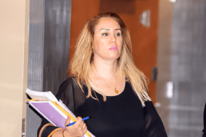 一幼儿园老板因欺诈被判处九个月居家监禁