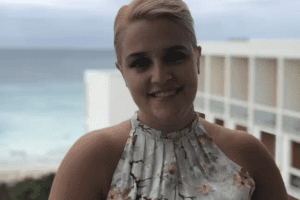 魁省一名会计师五年来靠坑骗客户过着奢华的生活