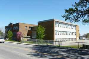 魁省一所小学因使用AI生成歌曲被警告