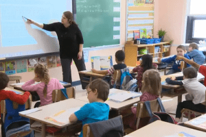 魁省私立中学入学增加小学四年级成绩单作为选拔标准