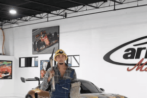 自称“魁北克最年轻的百万富翁”的网红违法经营被罚